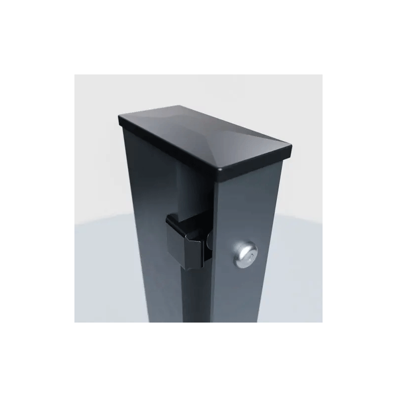 Zaunpfosten mit Abdeckleiste